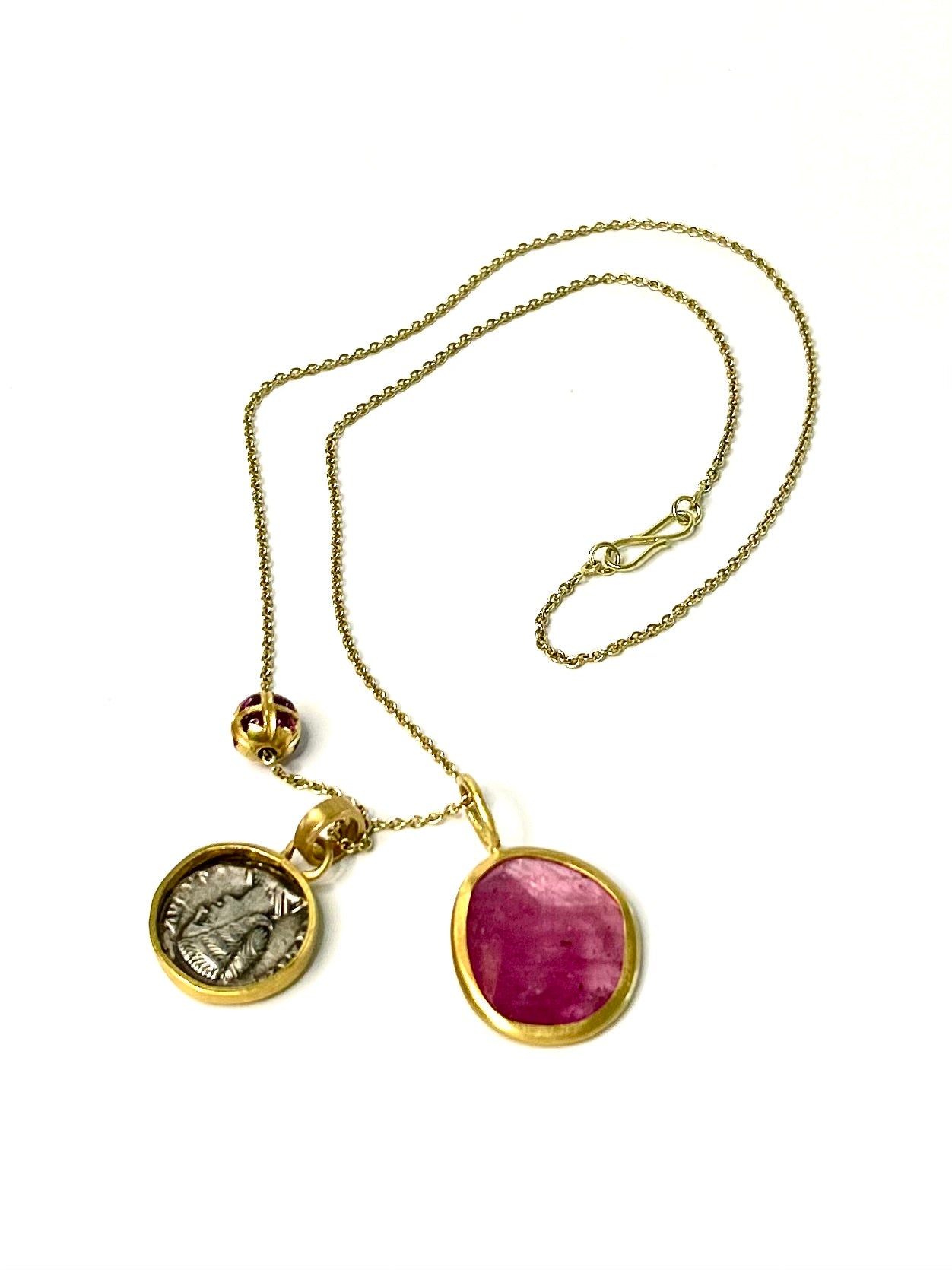 Ode to Golden Venus Necklace Set