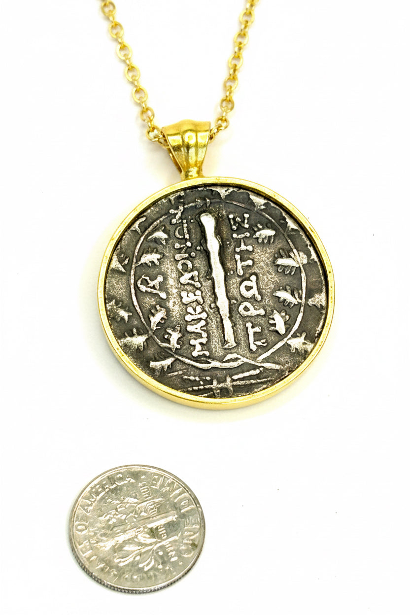 Ode to Bright Artemis Necklace