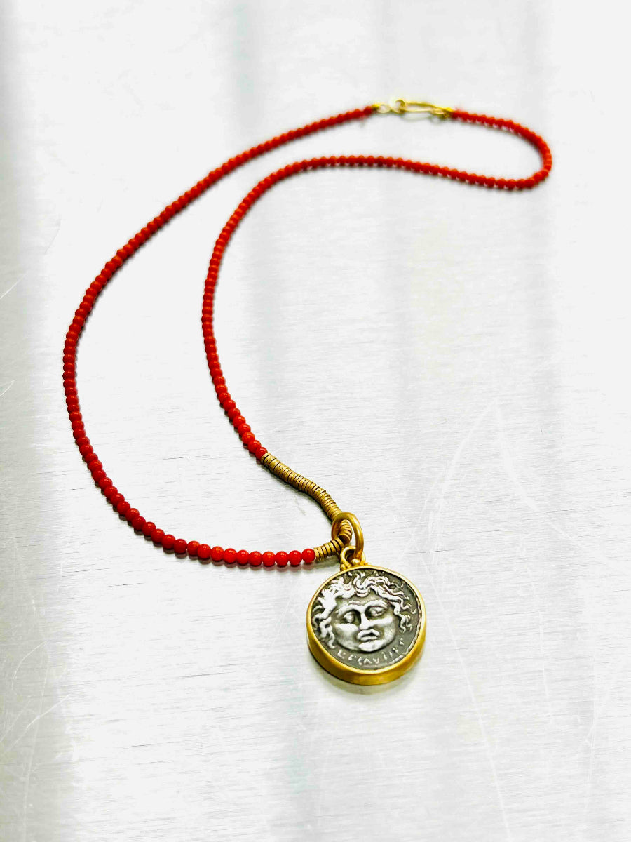 Ode to Magical Medusa Necklace Set